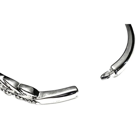 Macys Silver Hinged Bangle Bracelet Crystal Rhinestone Open Leaf Metalwork New - Picture 3 of 5